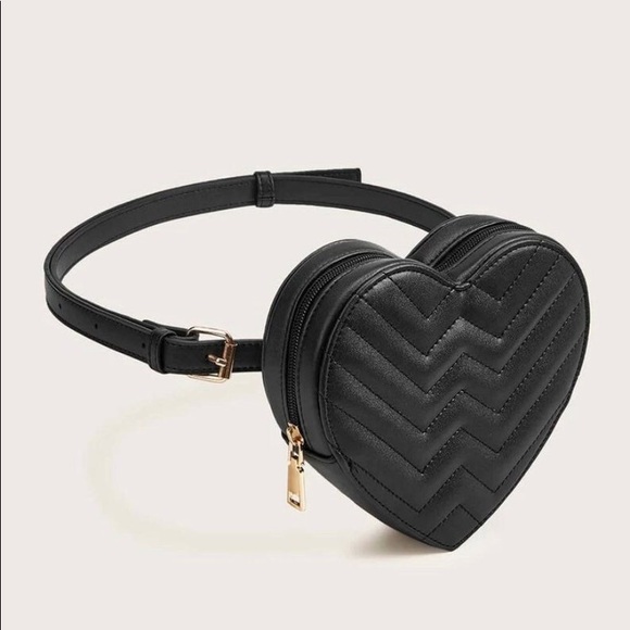 Handbags - Black heart Fanny pack